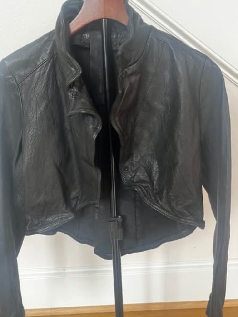 Empresa Ladies Leather Italian Jacket Size 42